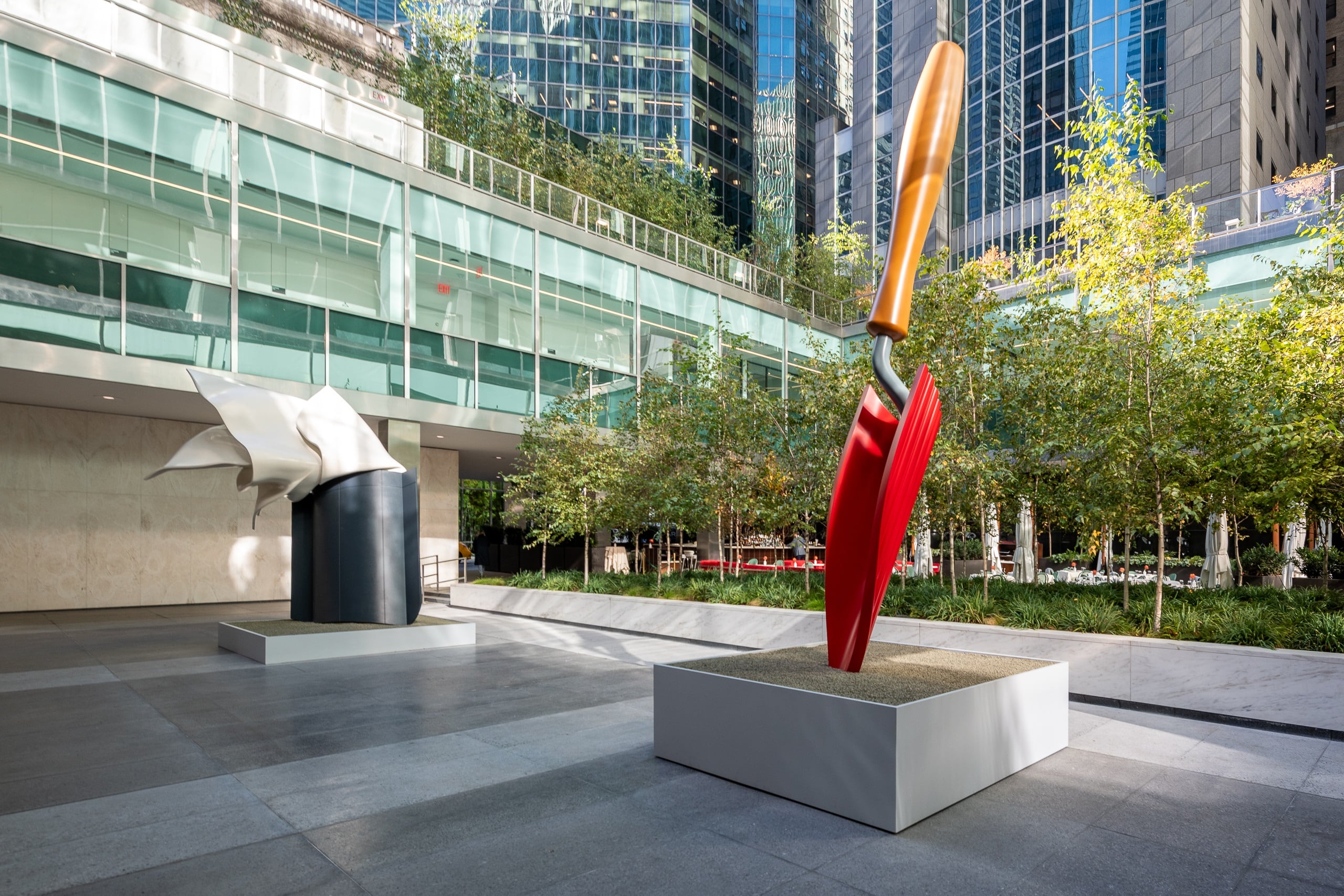 Artwork by Claes Oldenburg & Coosje van Bruggen at Lever House, New York, U.S.