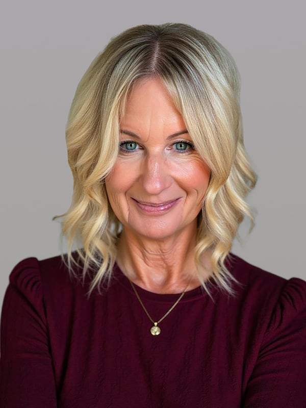 Jennifer Kahl hospitality