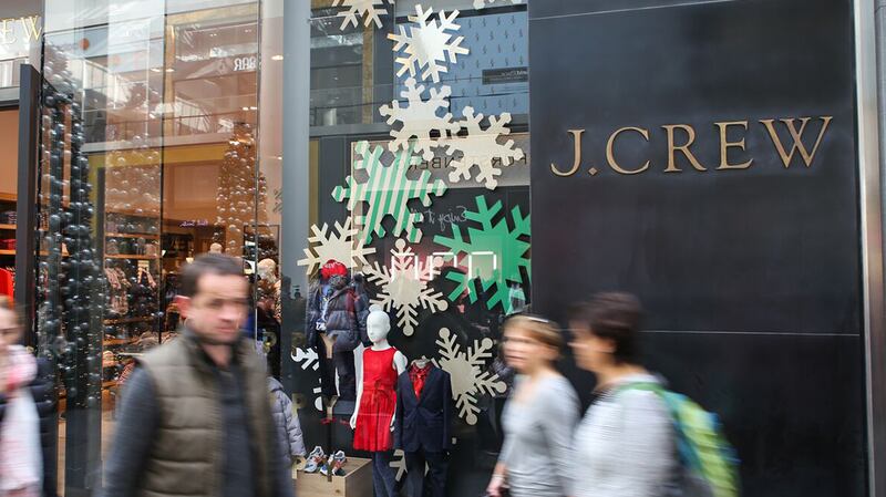 Christmas shoppers outside J Crew