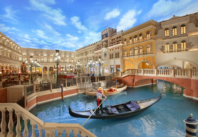 Grand Canal Shoppes gondola