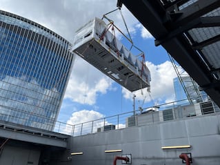 Converting a gas-powered office to an electric landmark